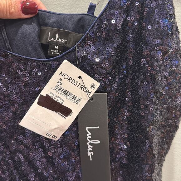 Women’s Lulus Navy Blue Disco All Over Sequin Bodycon Mini Dress W/ Split Medium - Picture 3 of 4